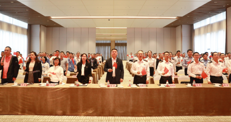 用音符谱写初心 用歌声唱响使命--音乐思政课走进555000jcjc公海科技